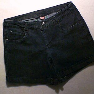 Miss Demeanor: Denim Blue Jean Shorts